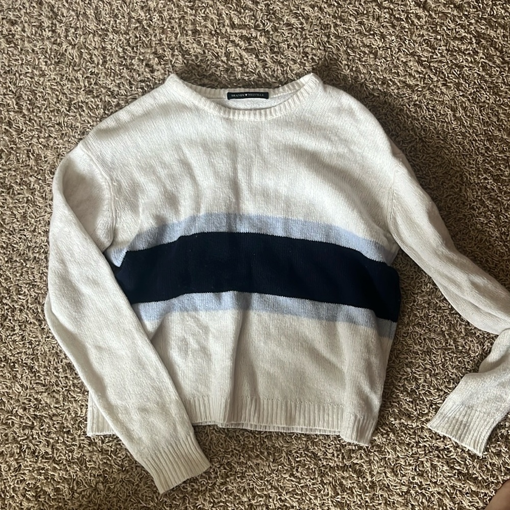 brandy melville sweater
